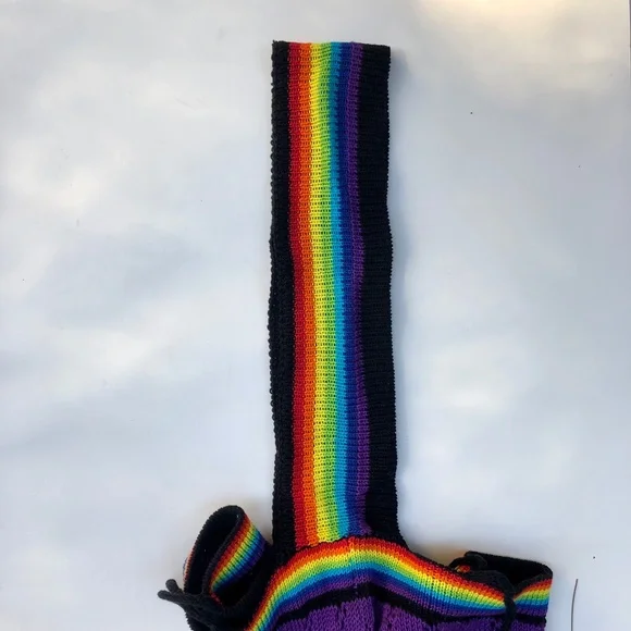 Rainbow knit purse - Picture 4 of 9